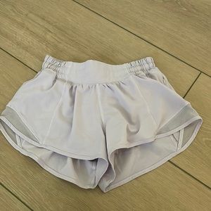Lululemon lavender hotty hot shorts 2.5 length